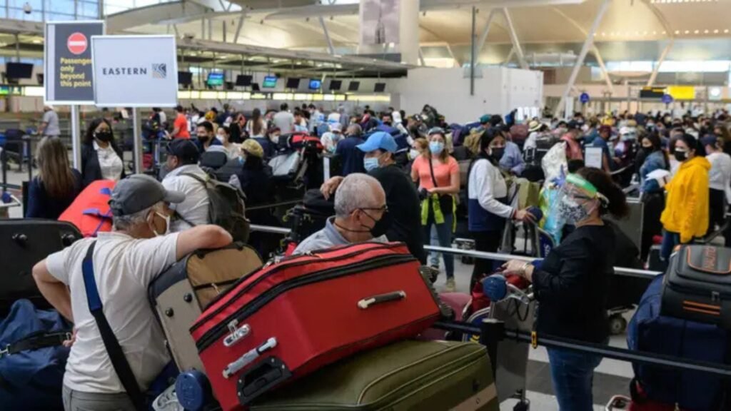 How Airports Handle Flight Delays