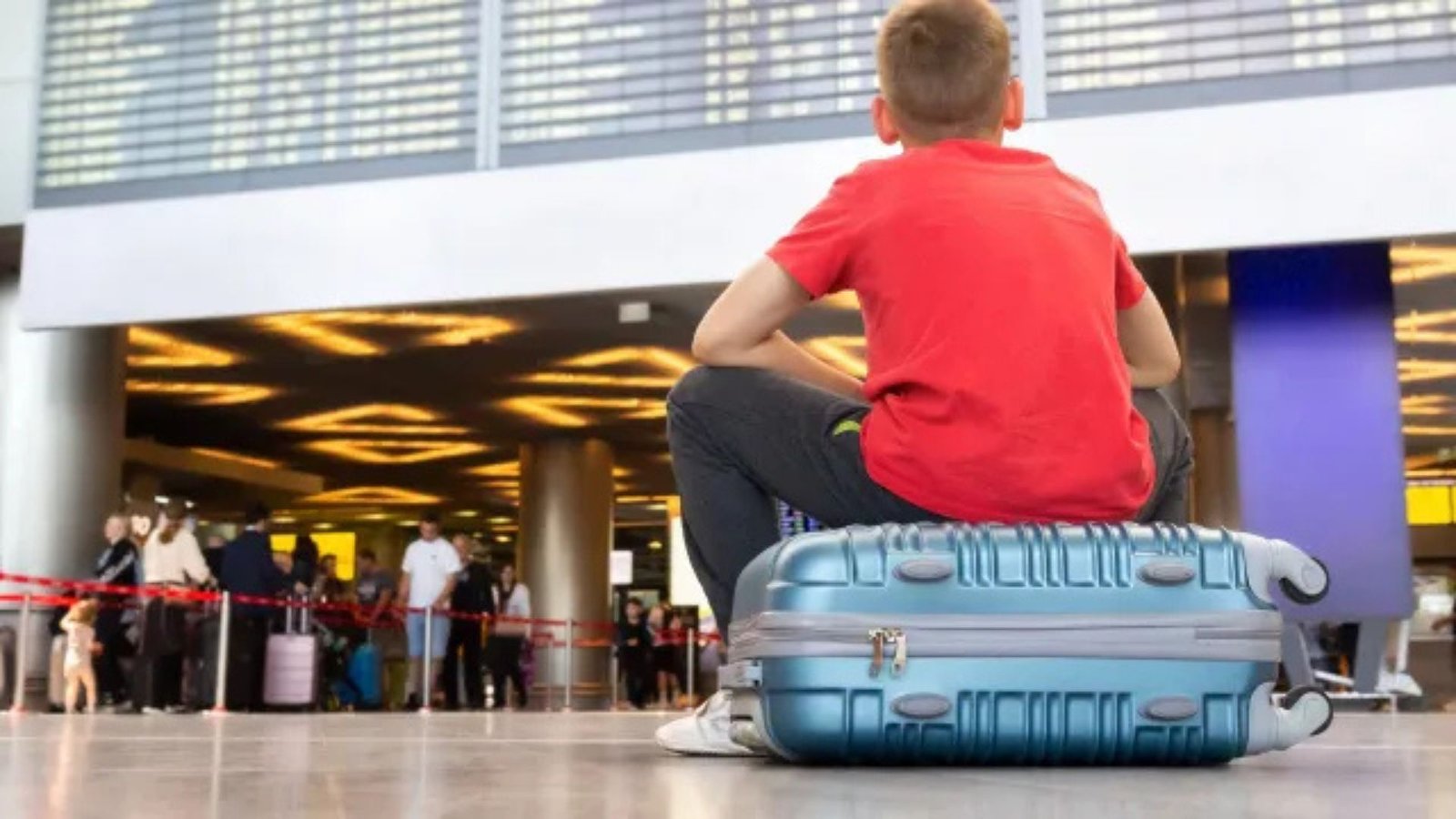 How Airports Handle Flight Delays