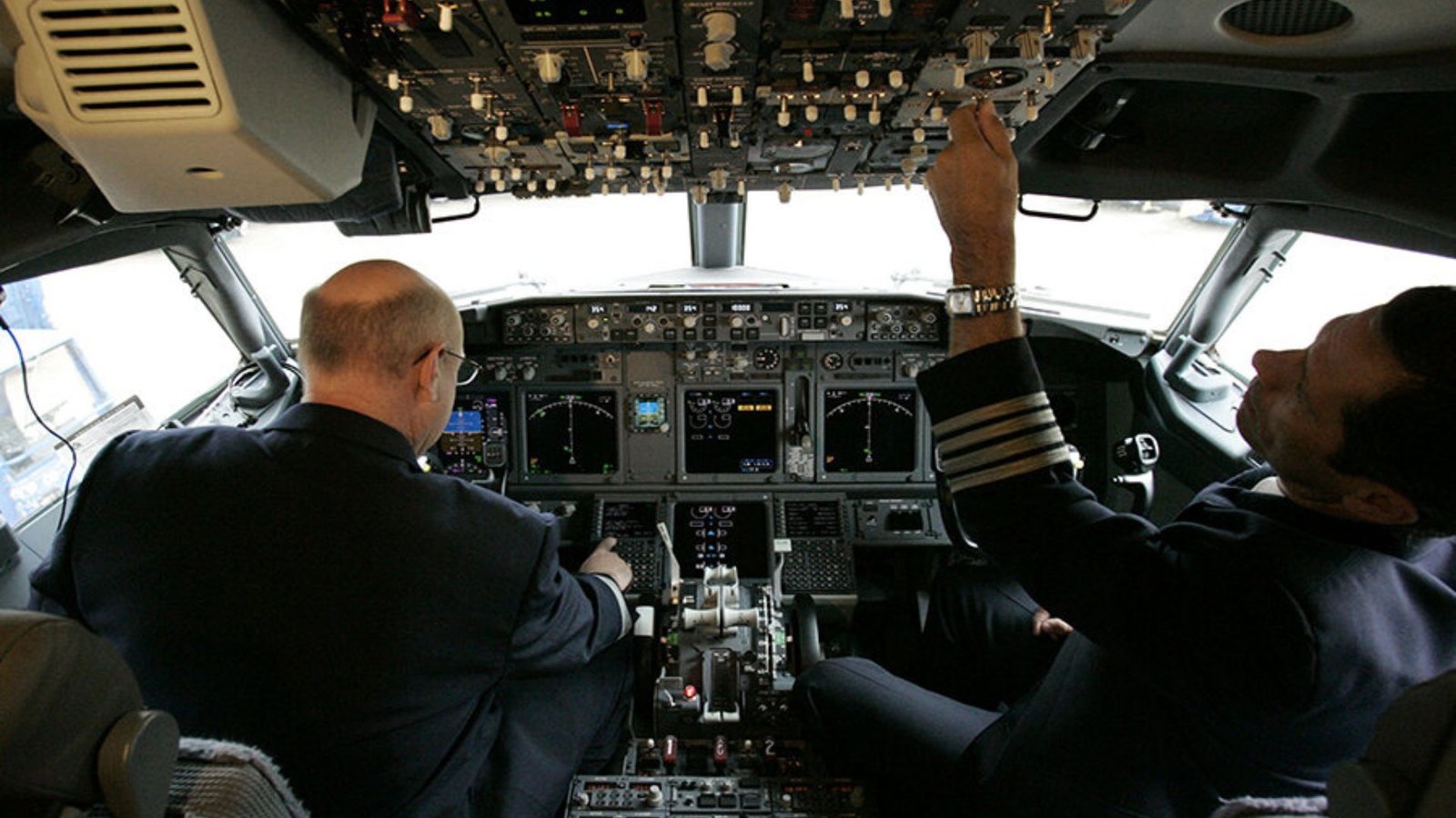 How Technology Is Improving Flight Safety